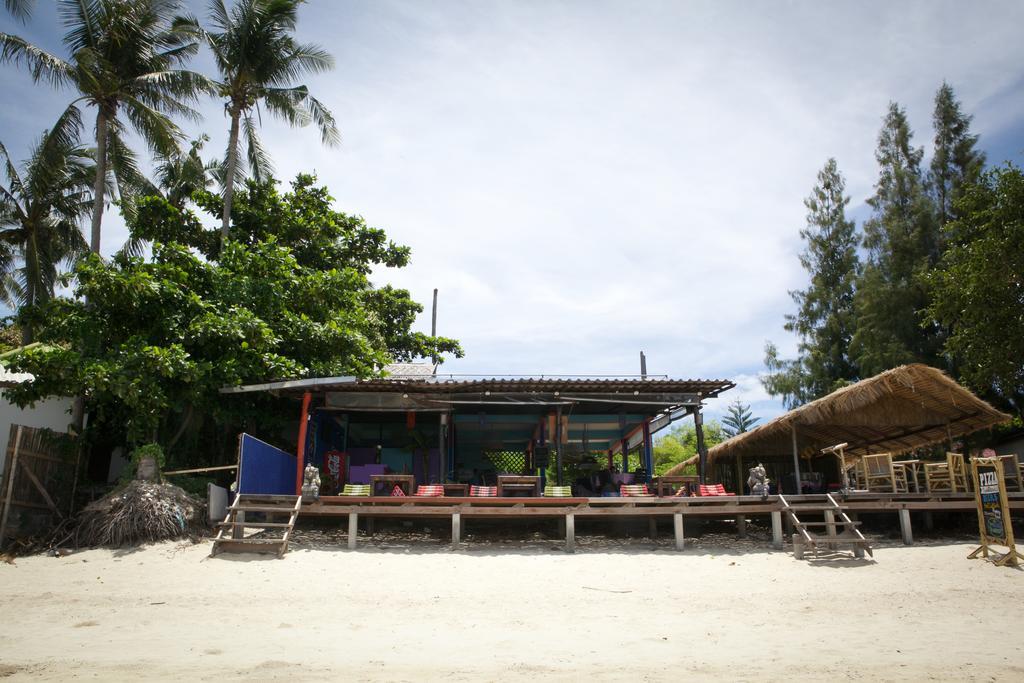 The Blue Parrot Hotel Ko Pha Ngan Buitenkant foto